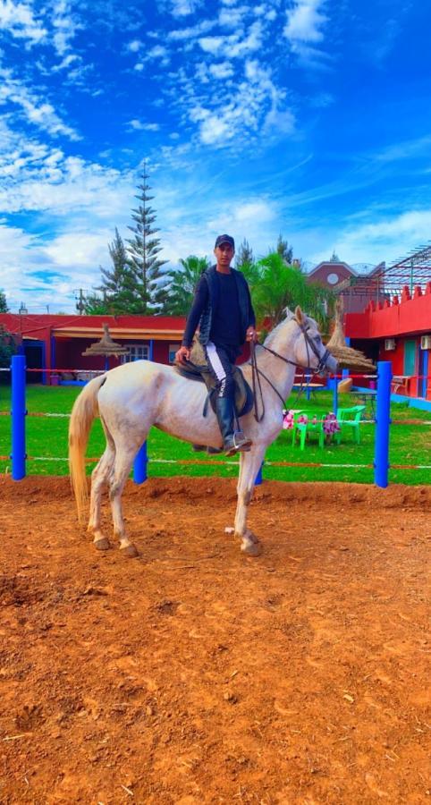 Gite Touristique Yassmine Madagh Bagian luar foto